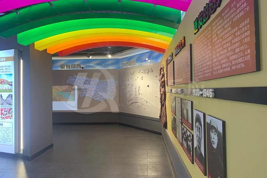 打造多媒体百年老校校史展馆，传承大学文化精神